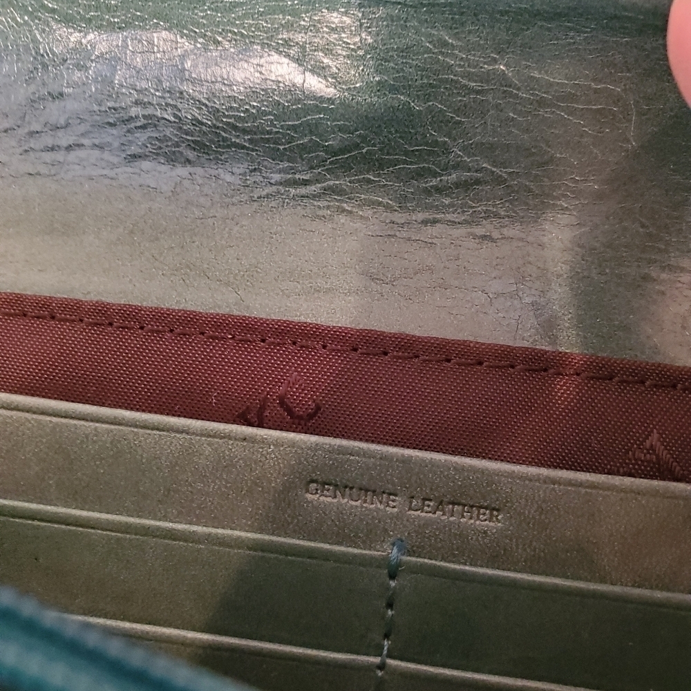 Kenneth Cole New York Green Leather Wallet - Picture 9 of 11